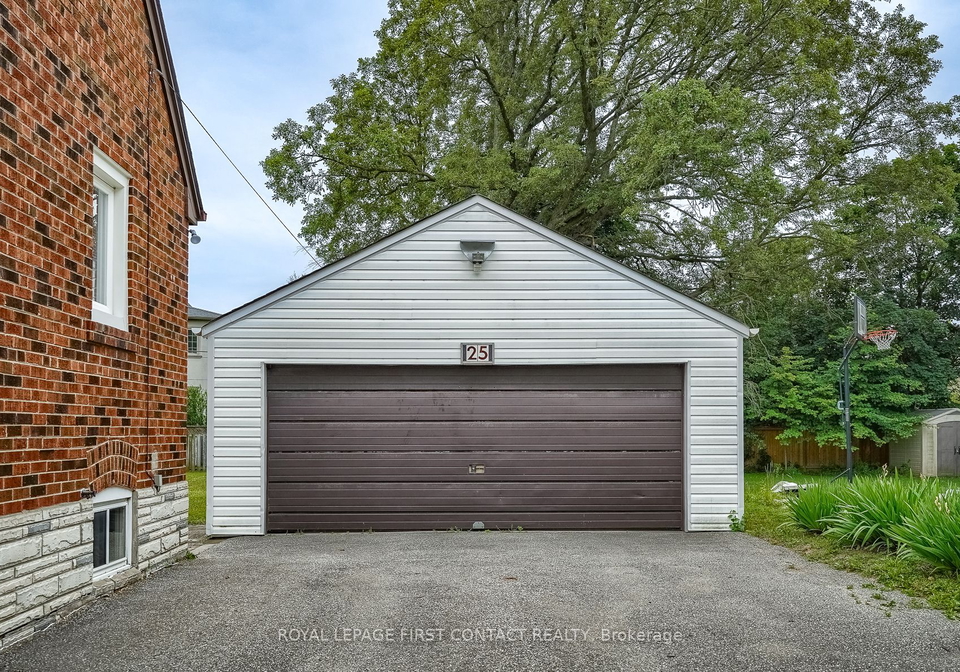 25-devondale-avenue-toronto-ontario-c6657200