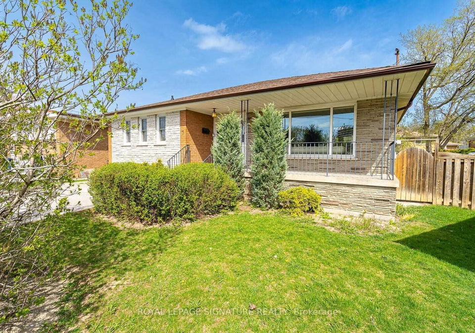 7-digby-court-toronto-ontario-c6680098