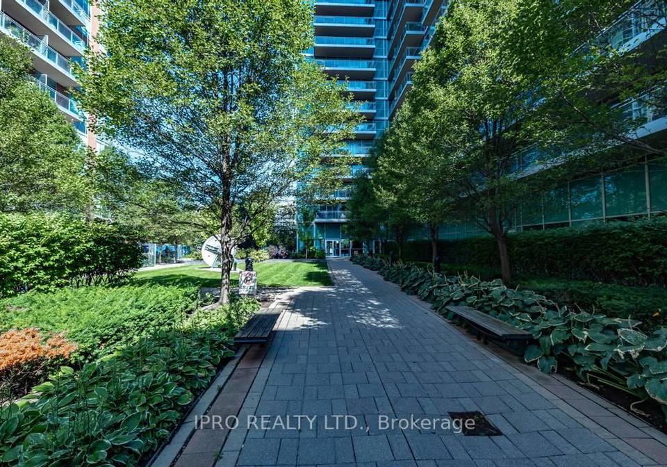 80-western-battery-road-n-toronto-ontario-c6786478