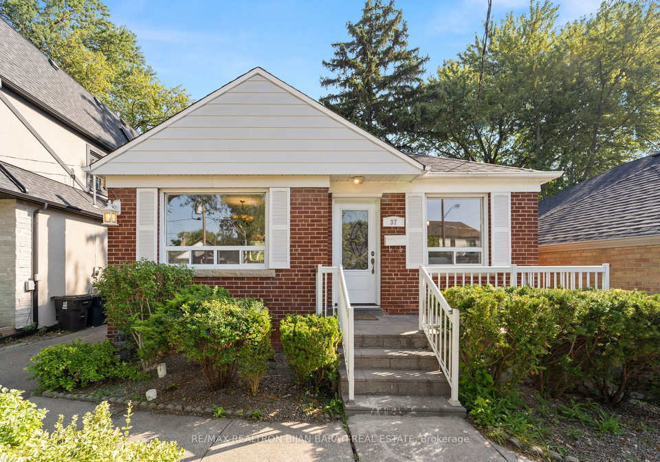 37-collinson-boulevard-toronto-ontario-c7013142