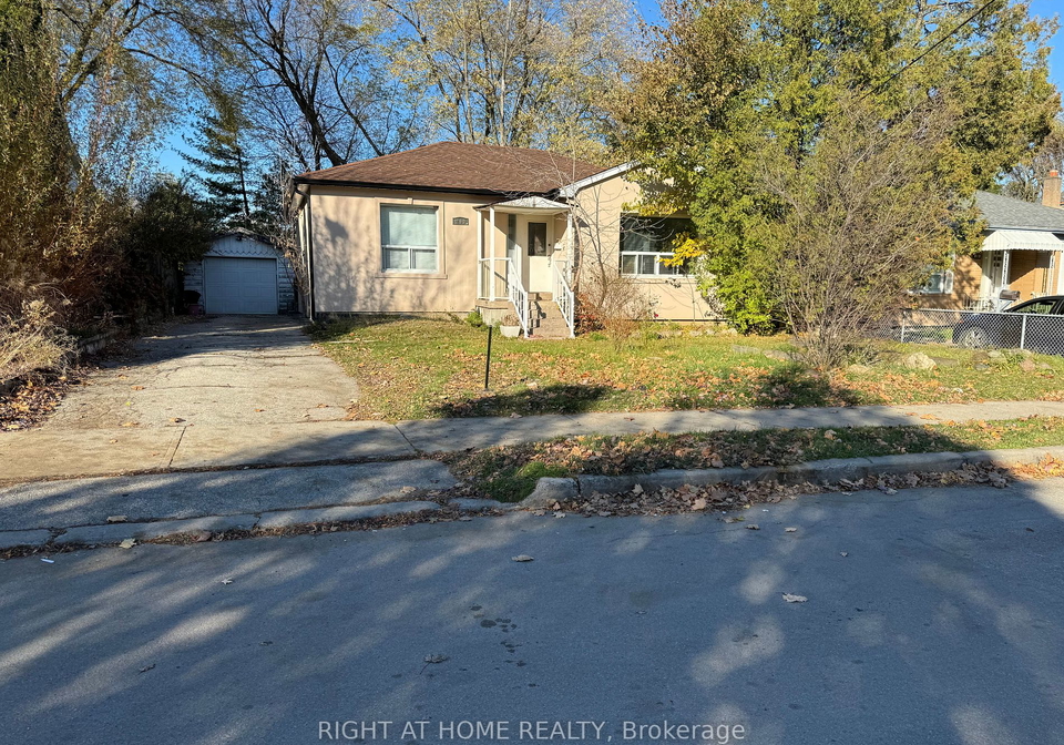 290-horsham-avenue-toronto-ontario-c7296986