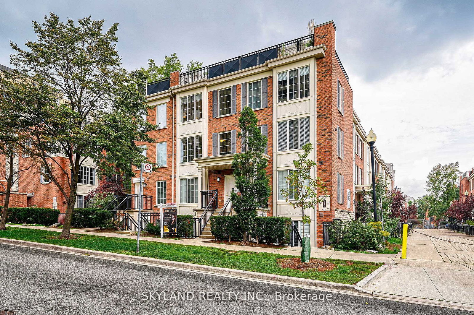 3 Everson Drive, North York