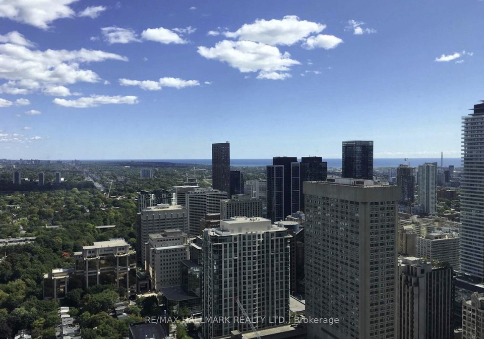 1-yorkville-street-toronto-ontario-c7404484