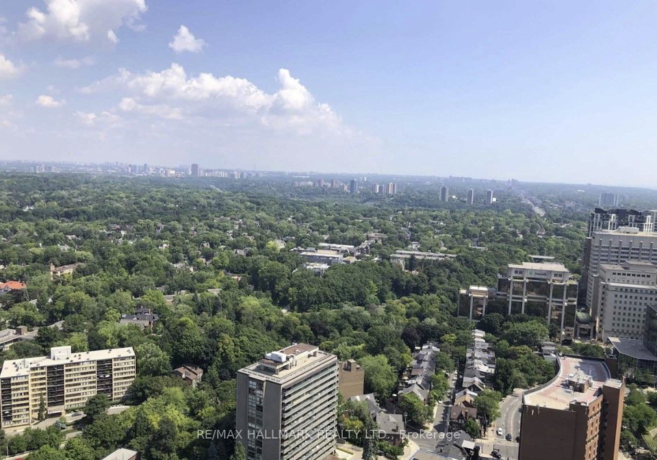 1-yorkville-street-toronto-ontario-c7404484