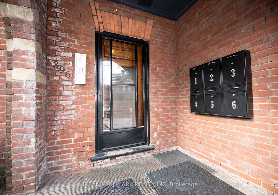 396-brunswick-avenue-toronto-ontario-c8013208
