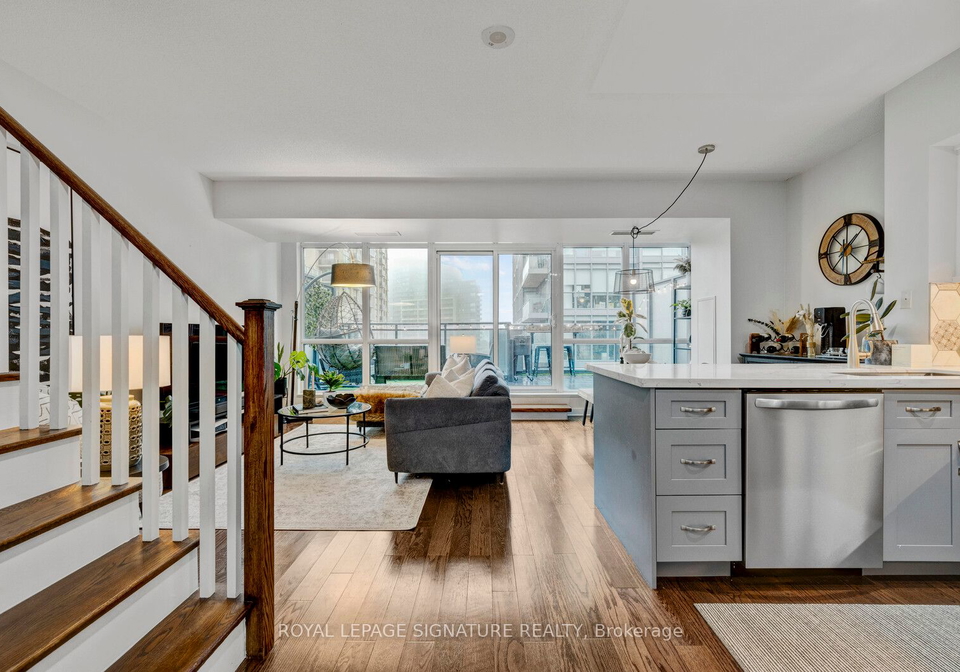 1169-queen-street-toronto-ontario-c8037182