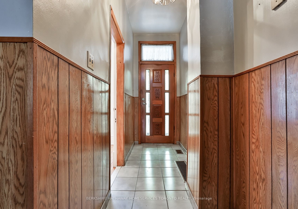 157-st-clarens-avenue-toronto-ontario-c8110468