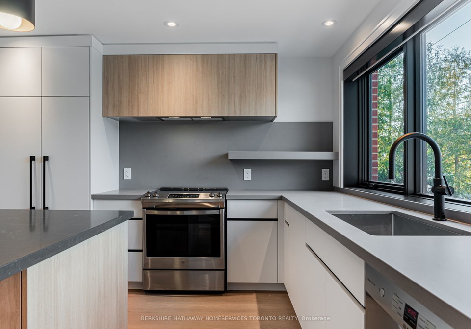 157-roslin-avenue-toronto-ontario-c8113660