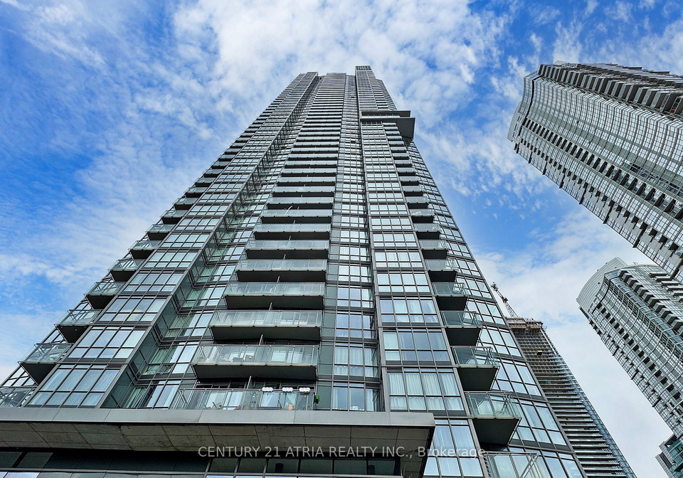 11-brunel-court-s-toronto-ontario-c8181358