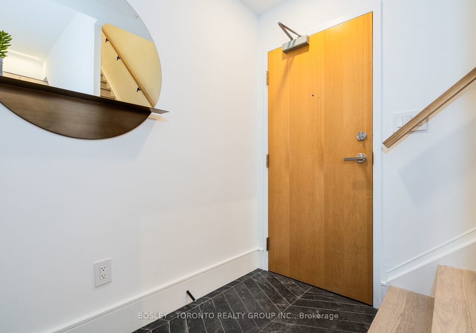 500-richmond-street-toronto-ontario-c8216042