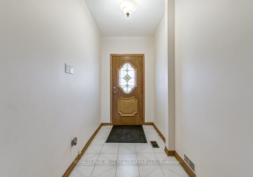 189-beatrice-street-toronto-ontario-c8278484