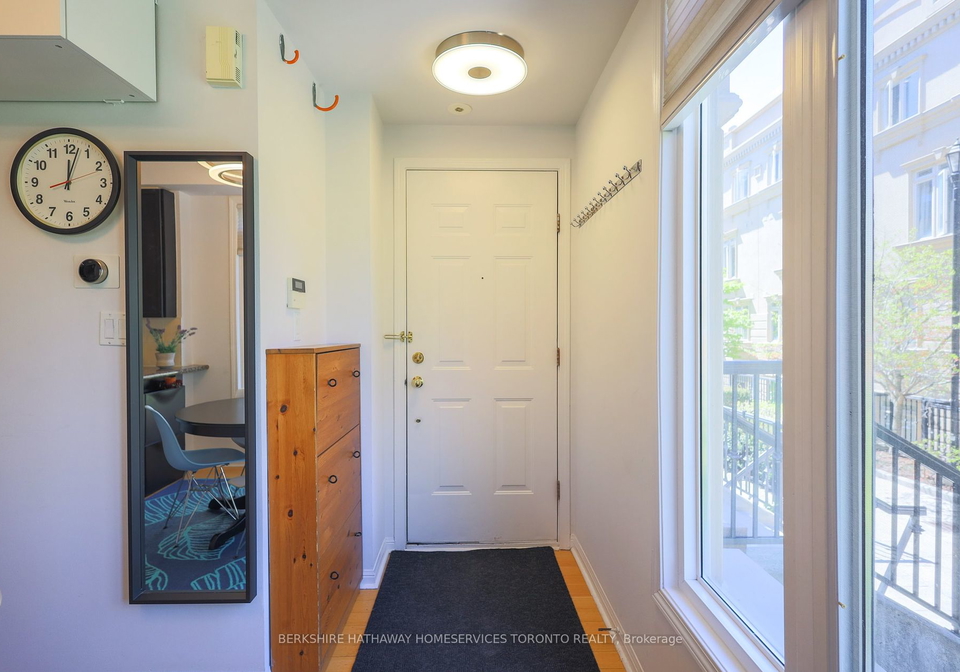 68-carr-street-toronto-ontario-c8308386