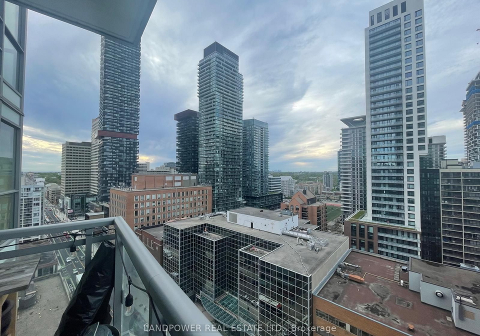 89-dunfield-avenue-w-toronto-ontario-c8352052