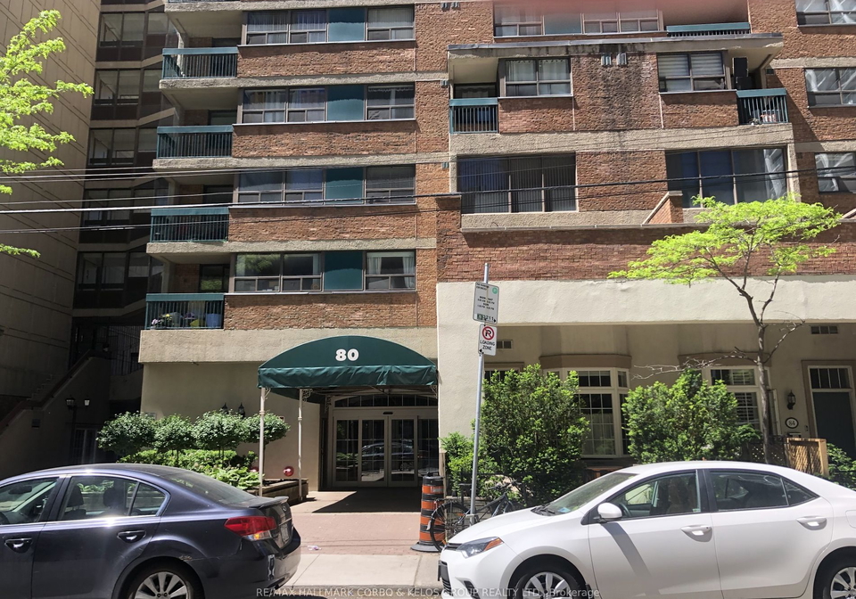 80-st-patrick-street-toronto-ontario-c8370042