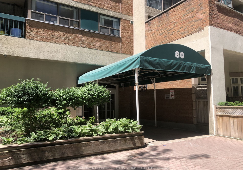 80-st-patrick-street-toronto-ontario-c8370042