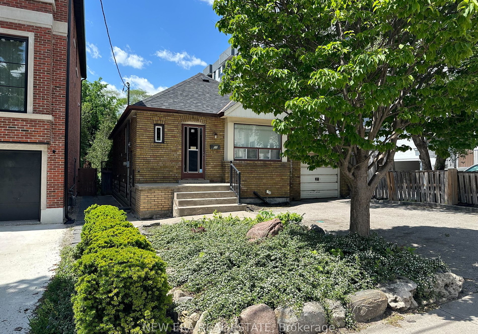 56-camberwell-road-toronto-ontario-c8371434
