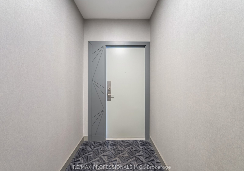 1603-eglinton-avenue-toronto-ontario-c8372742