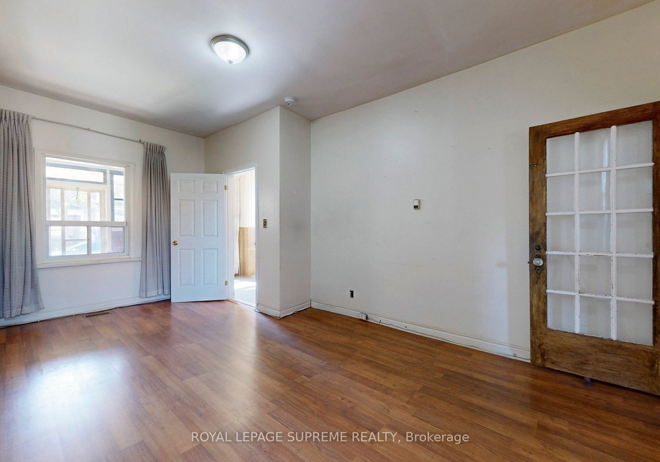 245-brock-avenue-toronto-ontario-c8398628