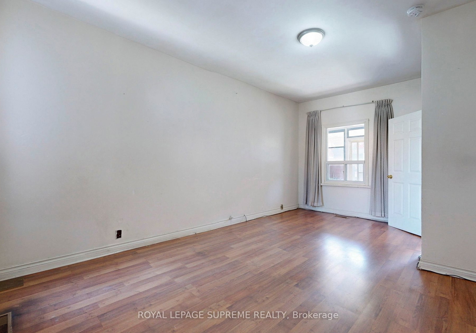 245-brock-avenue-toronto-ontario-c8398628