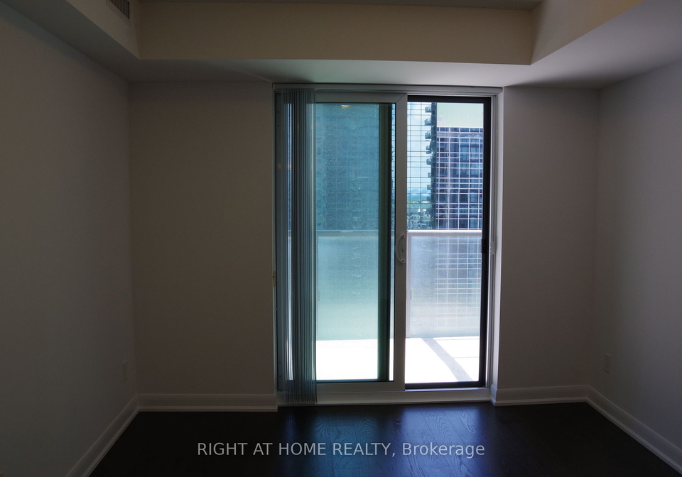 5168-yonge-street-w-toronto-ontario-c8404652