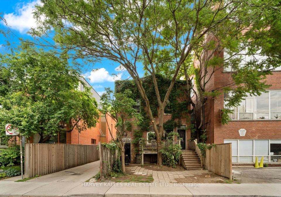 692-richmond-street-w-toronto-ontario-c9017771