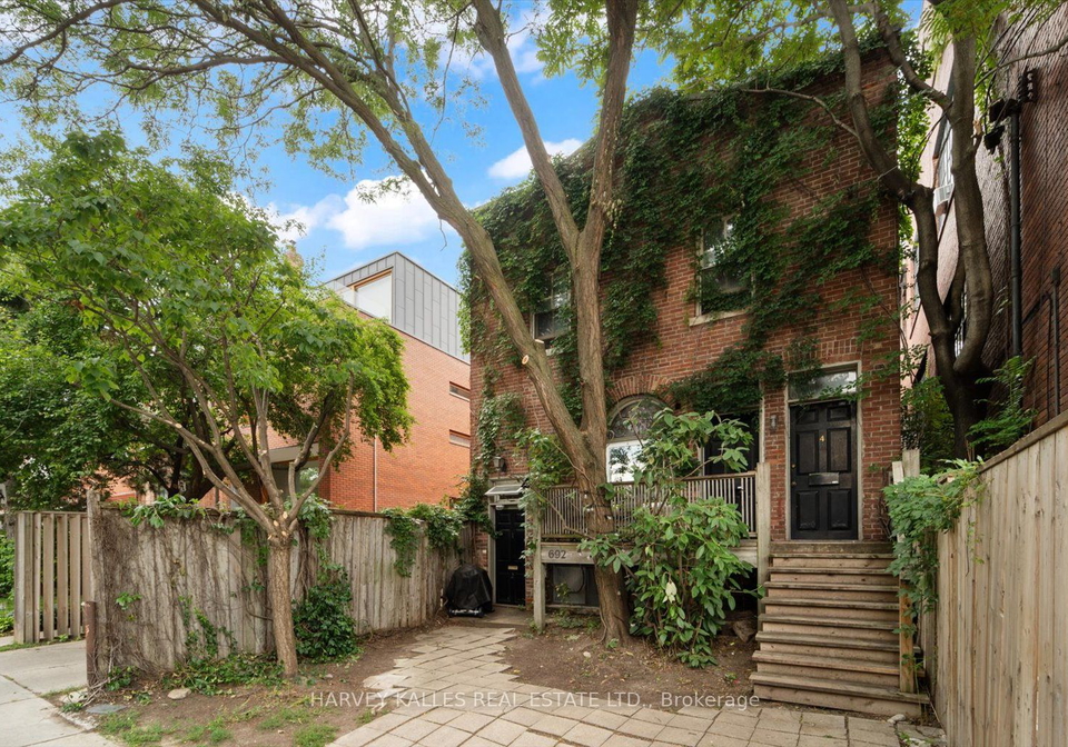 692-richmond-street-w-toronto-ontario-c9017771