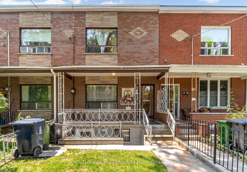 138-robert-street-toronto-ontario-c9052537
