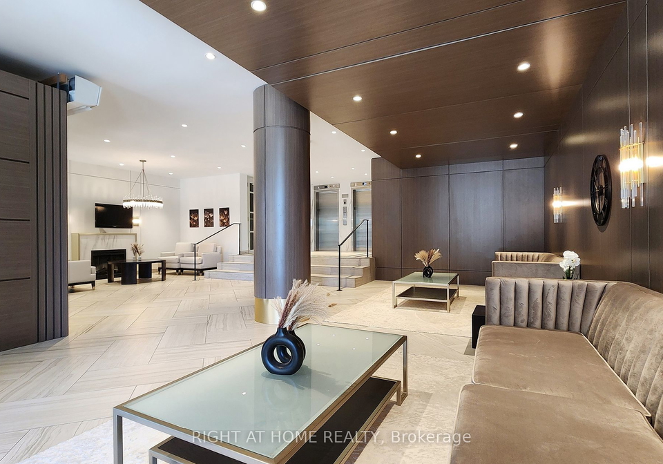 2500-bathurst-street-toronto-ontario-c9152269