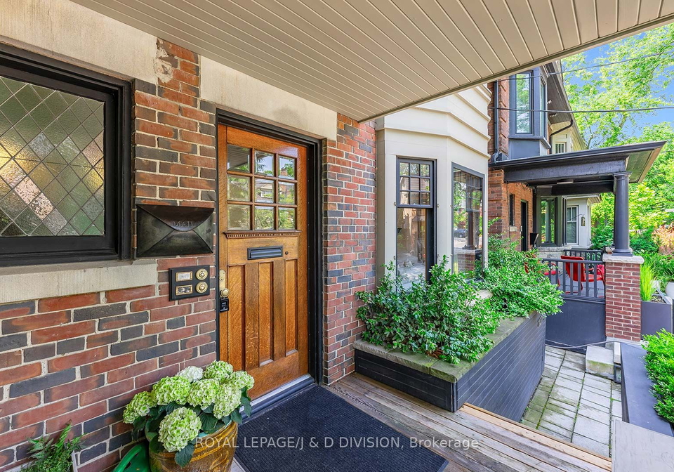 107-farnham-avenue-toronto-ontario-c9241819