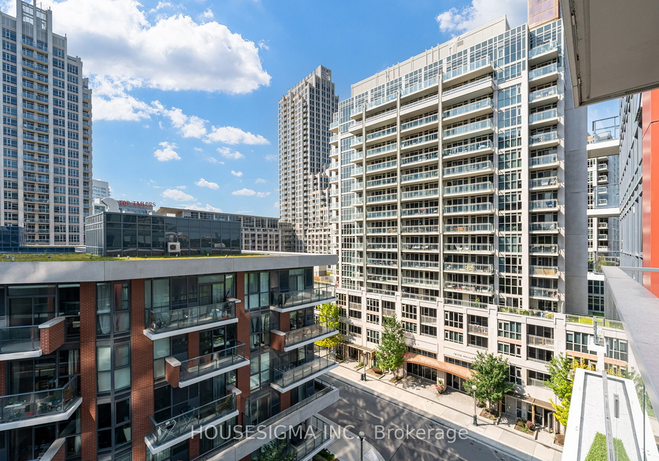 50-bruyers-mews-toronto-ontario-c9252612