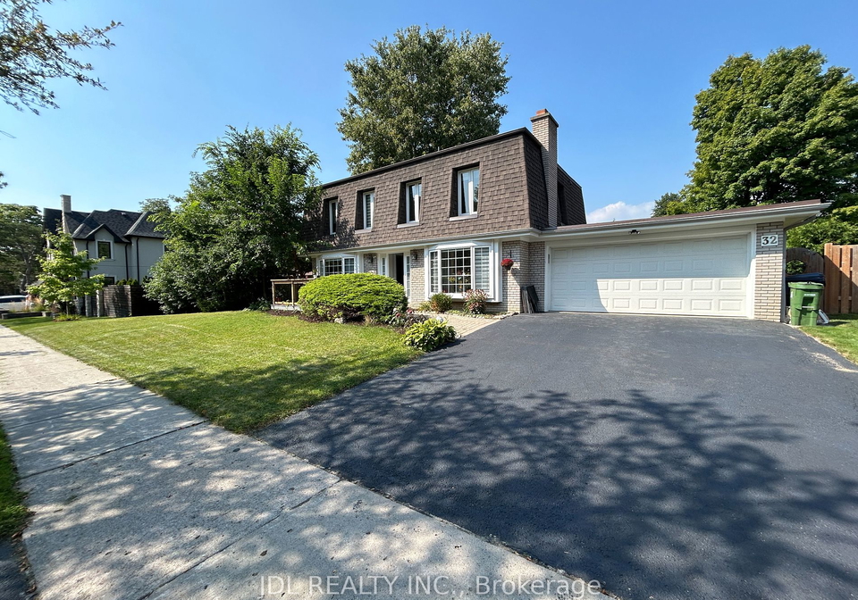 32-denver-crescent-toronto-ontario-c9282586