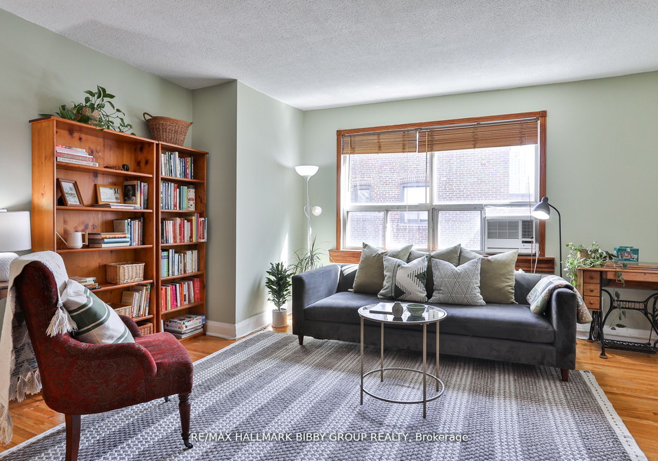 35-raglan-avenue-toronto-ontario-c9296325
