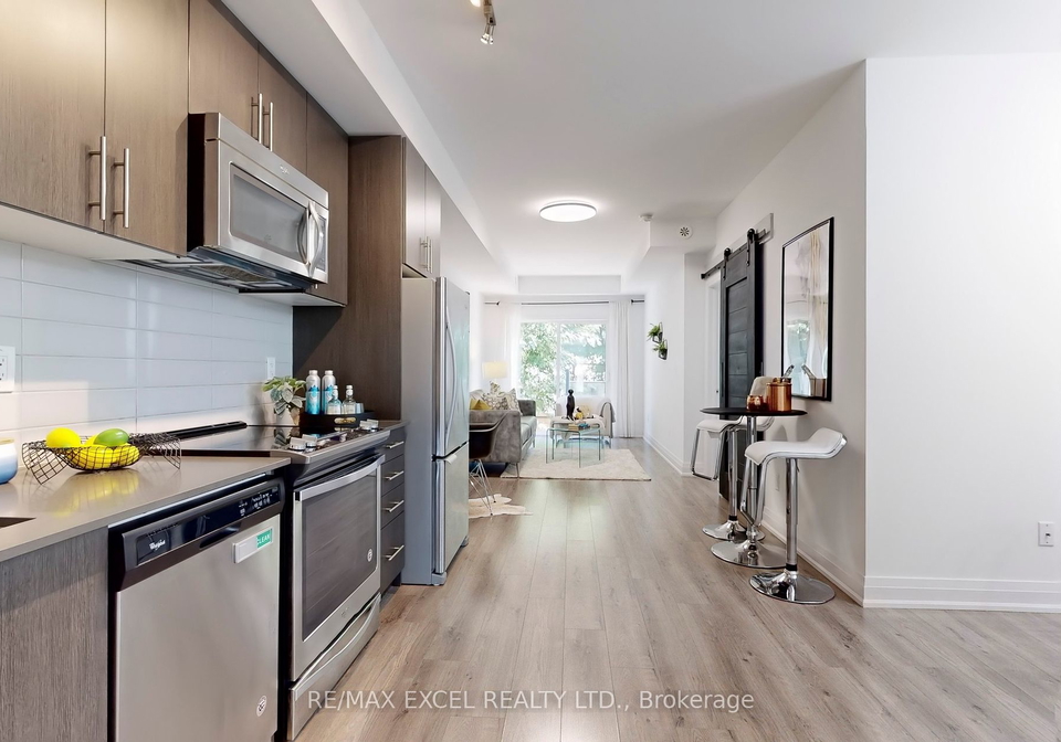 780-sheppard-avenue-e-toronto-ontario-c9367219