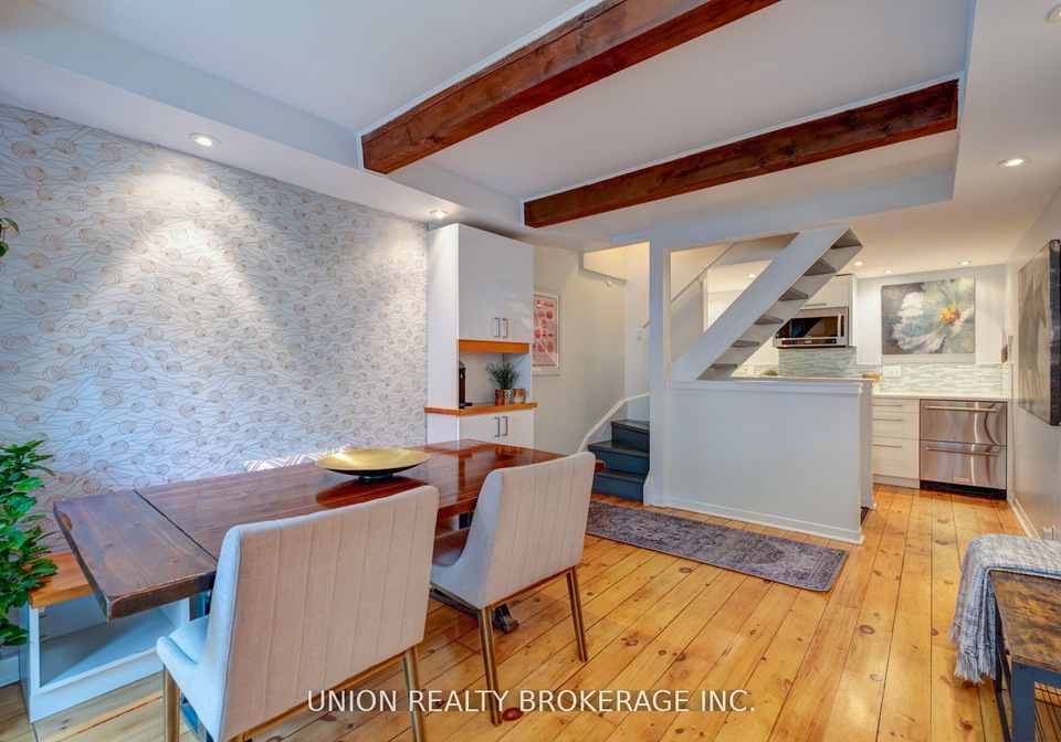 325-jarvis-street-toronto-ontario-c9398412