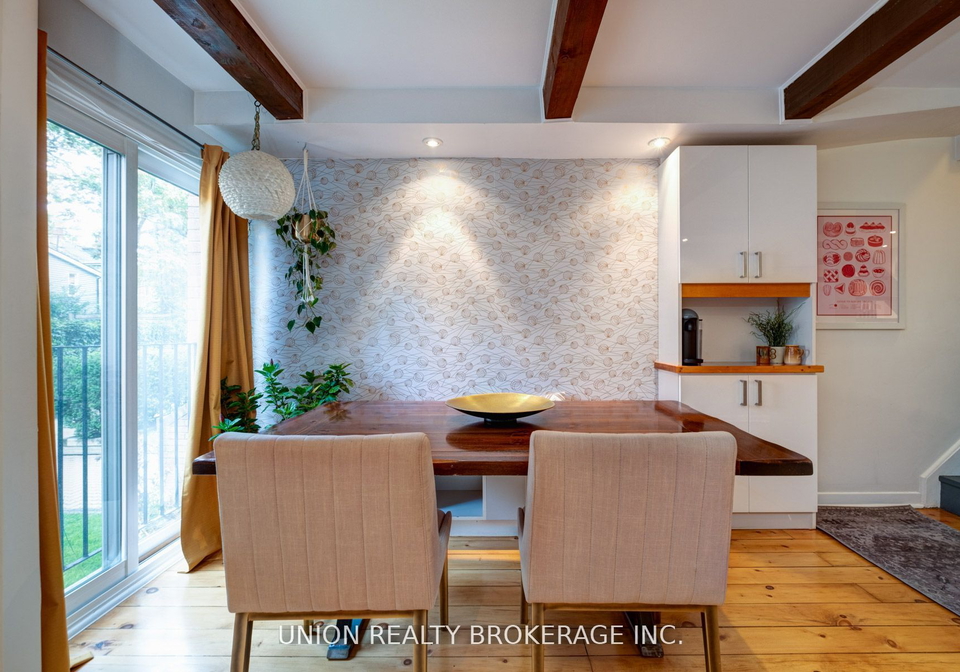325-jarvis-street-toronto-ontario-c9398412