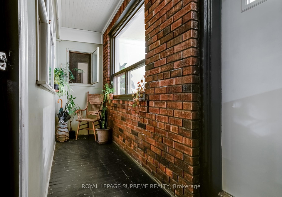 149-euclid-avenue-toronto-ontario-c9757447