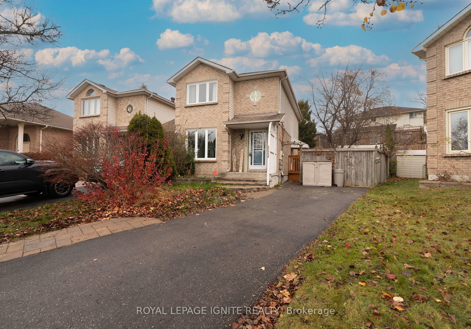 1068-pepperbush-court-oshawa-ontario-e10893791