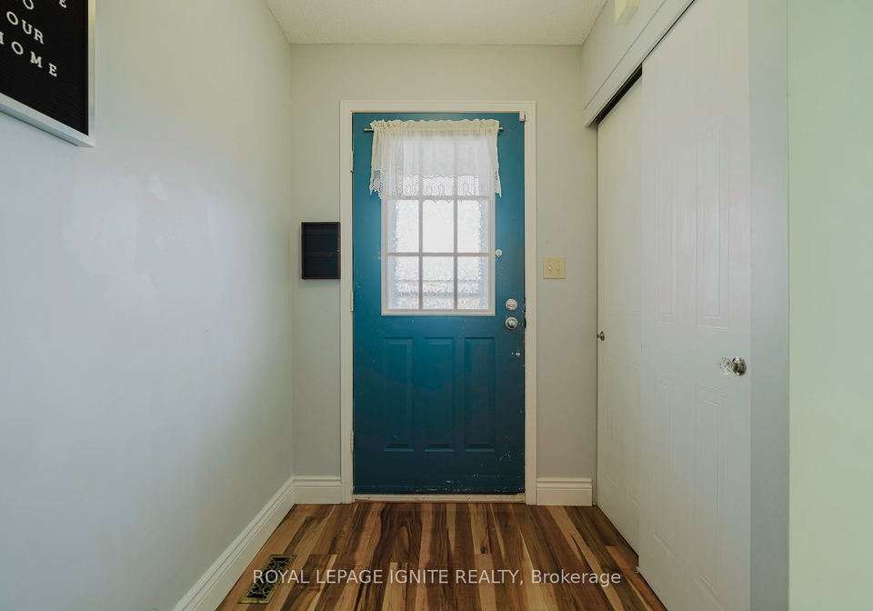 1068-pepperbush-court-oshawa-ontario-e10893791