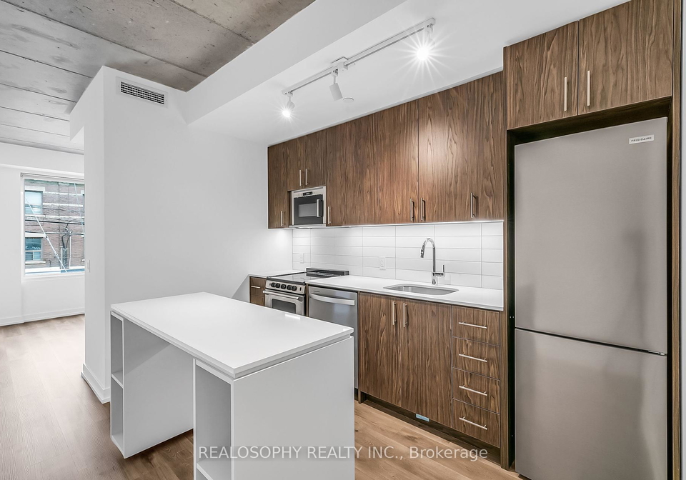 115-larchmount-avenue-toronto-ontario-e11922812