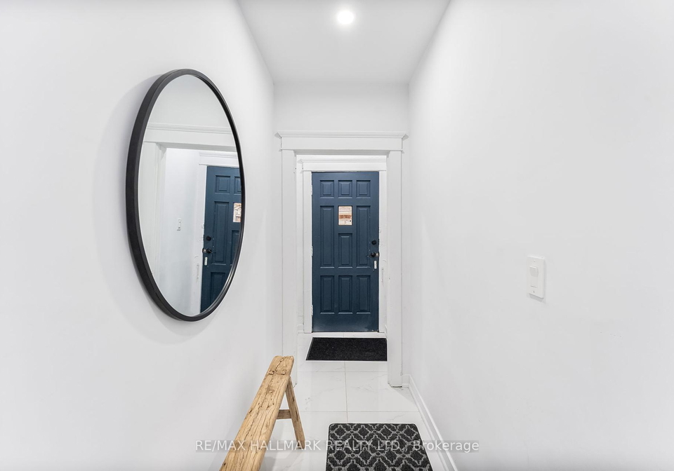 15-ferrier-avenue-east-york-ontario-e11938096