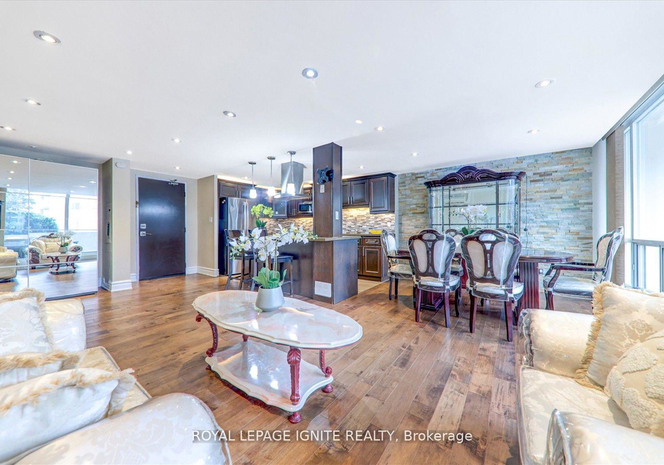2-glamorgan-avenue-scarborough-ontario-e11967190