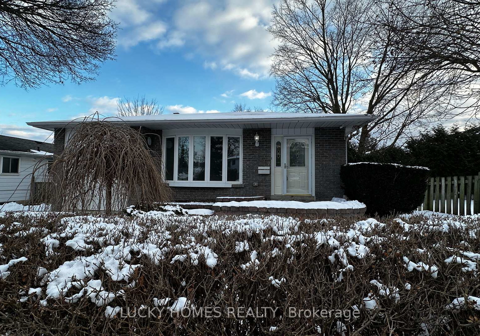 33-vanstone-court-clarington-ontario-e11972535