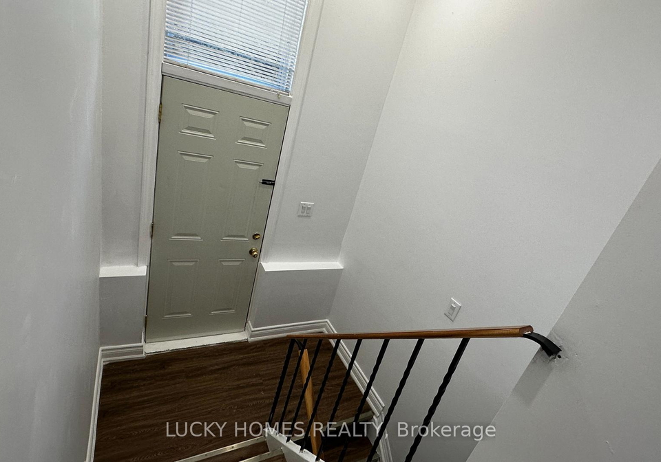 33-vanstone-court-clarington-ontario-e11972535