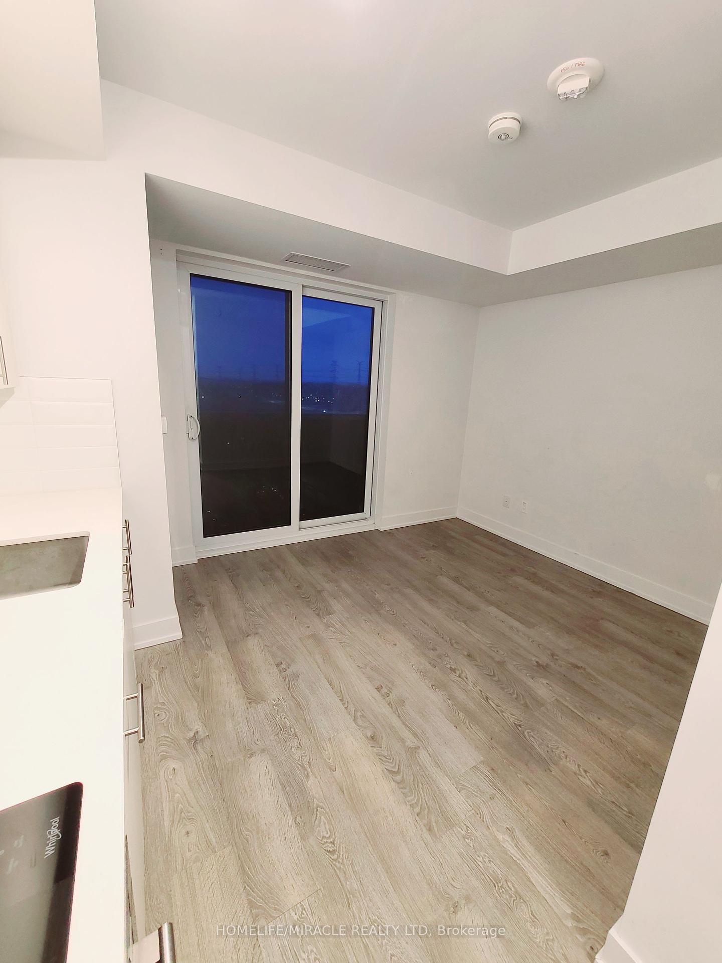 2550-simcoe-street-n-oshawa-ontario-e11979528