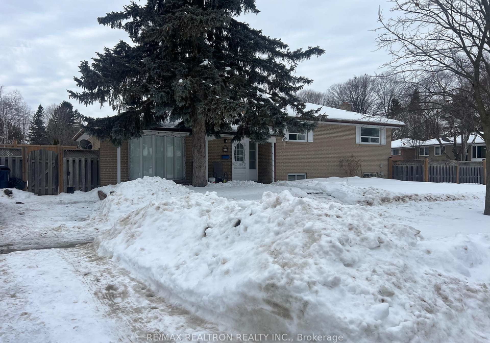 22-brightside-drive-scarborough-ontario-e11989467