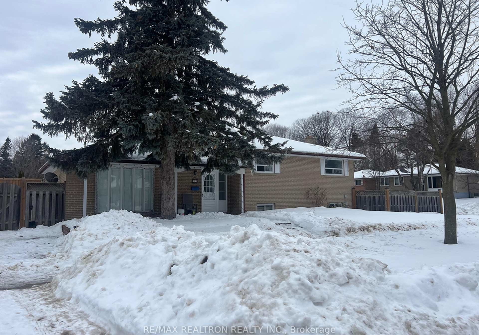 22-brightside-drive-scarborough-ontario-e11989467