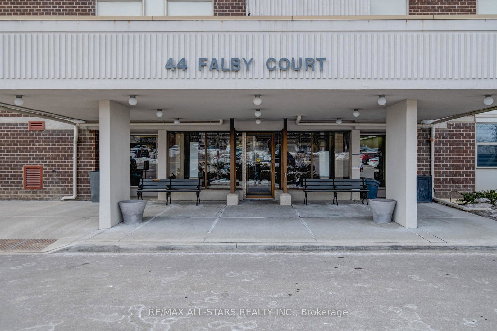 44-falby-court-ajax-ontario-e11999134