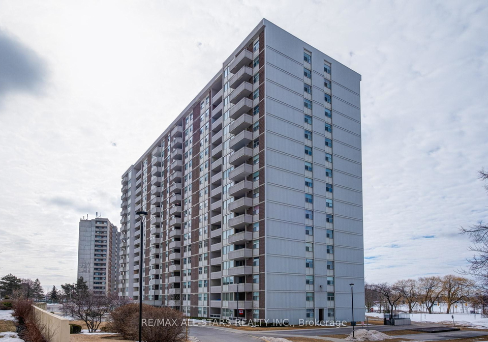 44-falby-court-ajax-ontario-e11999134