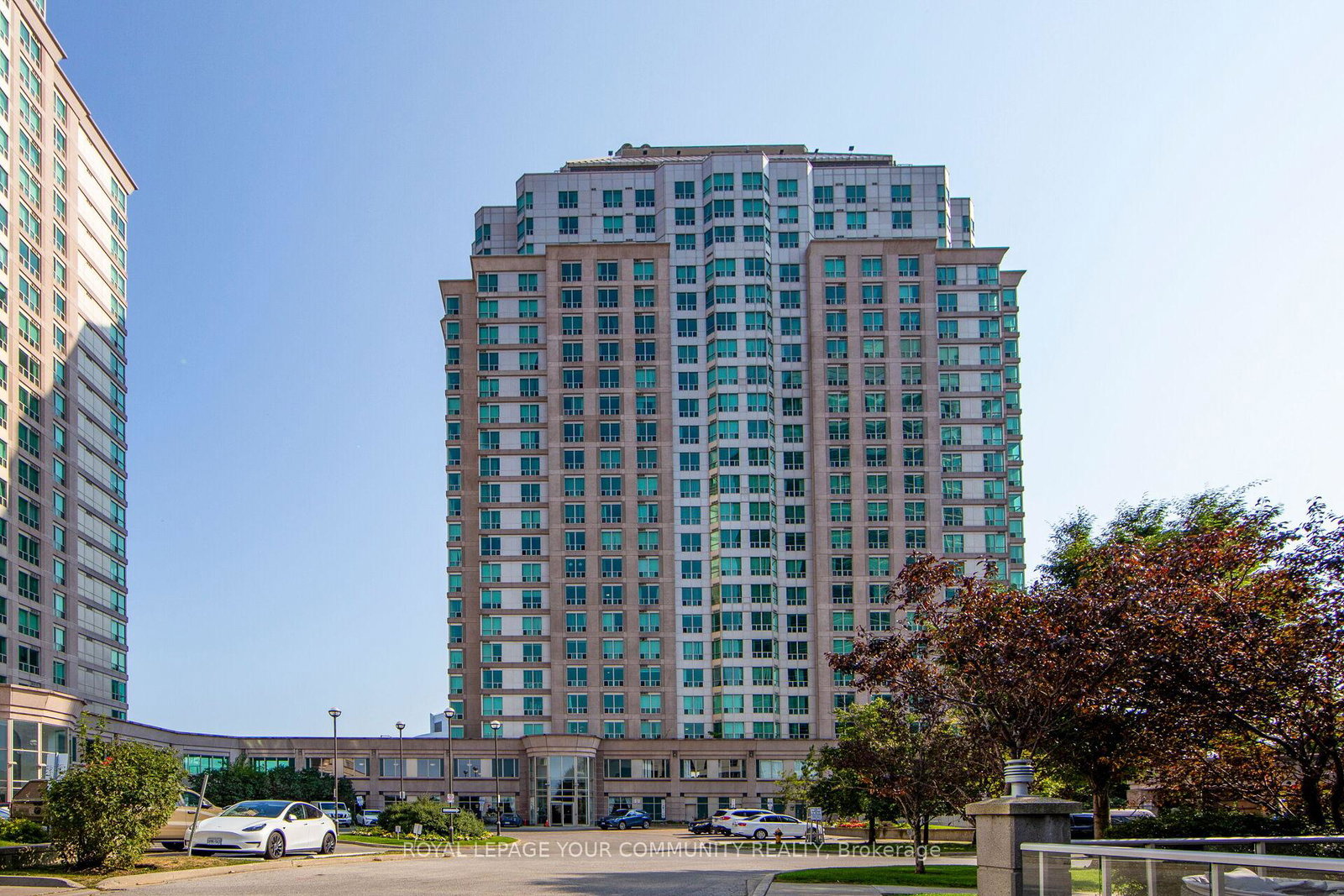 1-lee-centre-drive-scarborough-ontario-e12005547