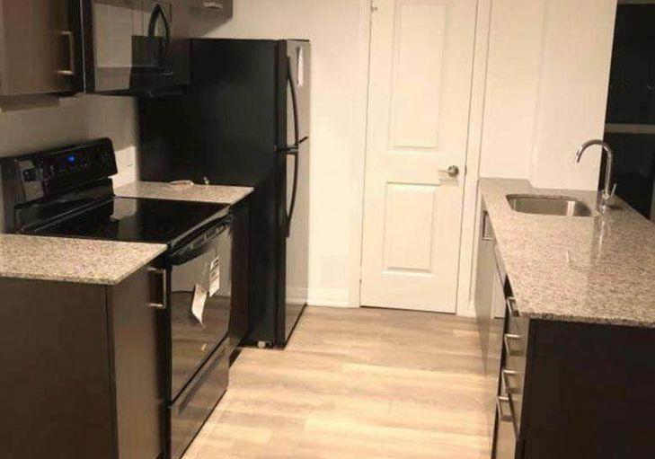 30-meadowglen-place-scarborough-ontario-e12018436